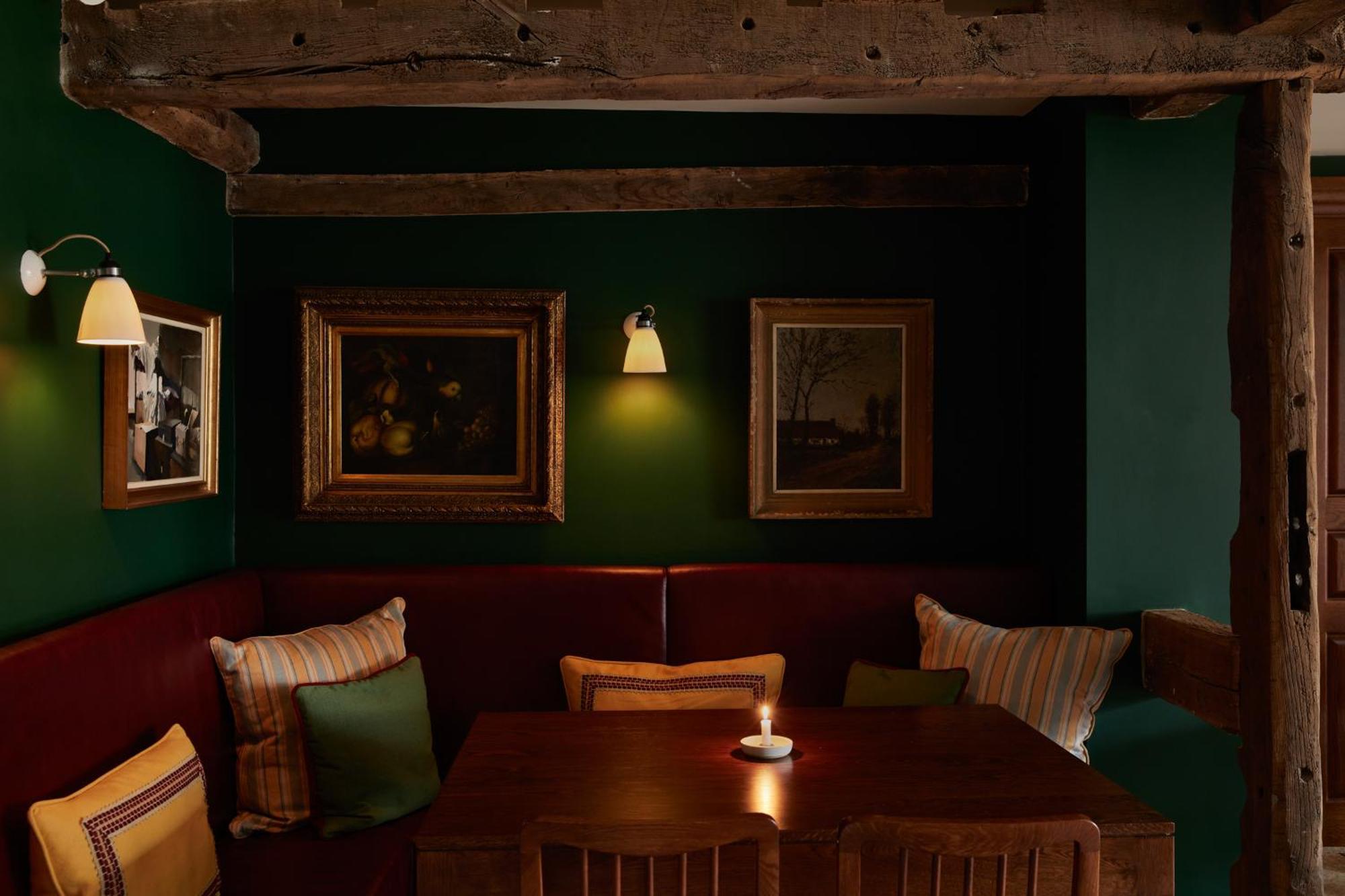 The Bear Inn, Hodnet Экстерьер фото